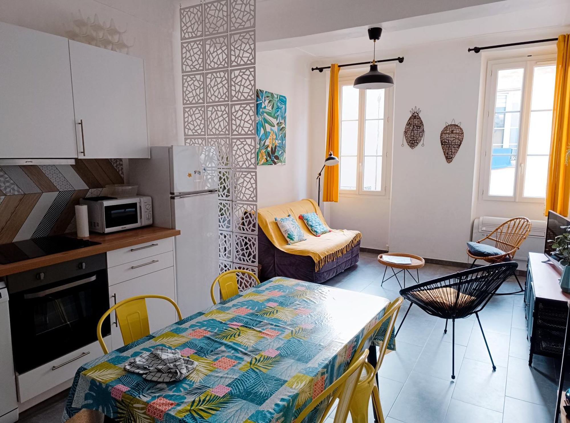 Apartament Grand 2 Pieces Renove Climatise, Vieil Antibes, Proche Port Zewnętrze zdjęcie