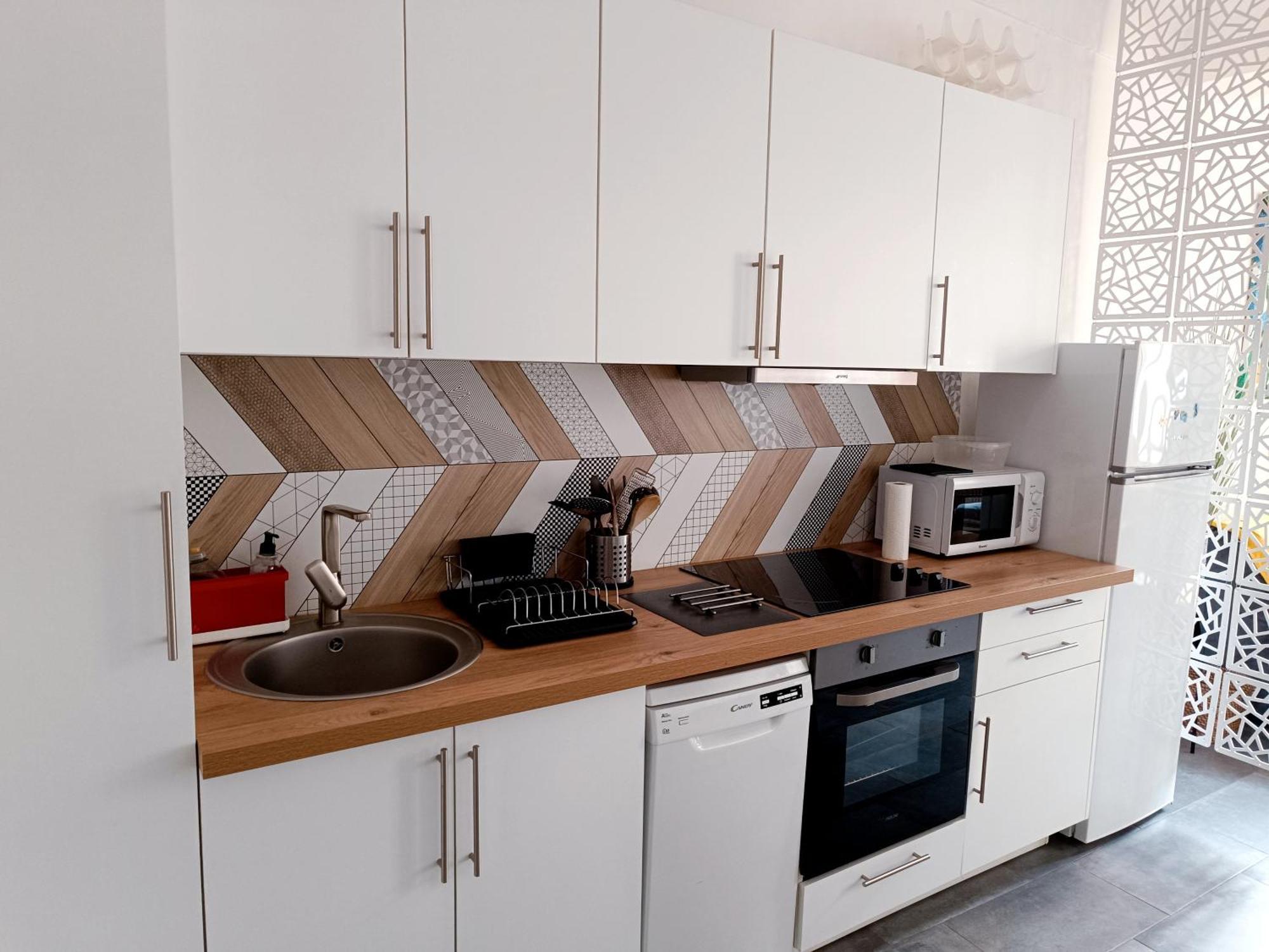 Apartament Grand 2 Pieces Renove Climatise, Vieil Antibes, Proche Port Zewnętrze zdjęcie
