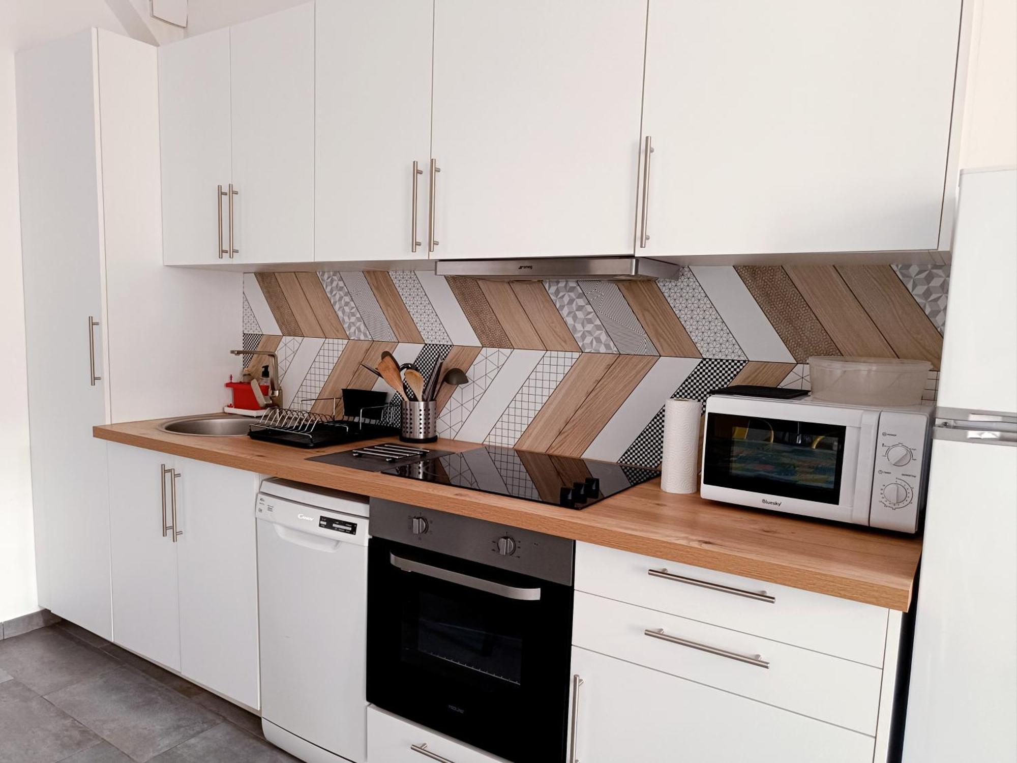 Apartament Grand 2 Pieces Renove Climatise, Vieil Antibes, Proche Port Zewnętrze zdjęcie